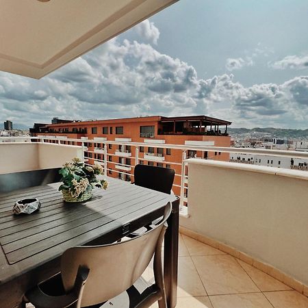 Cozy Rooftop Apartment - Your Home, Away From Home! Tirana Exteriör bild